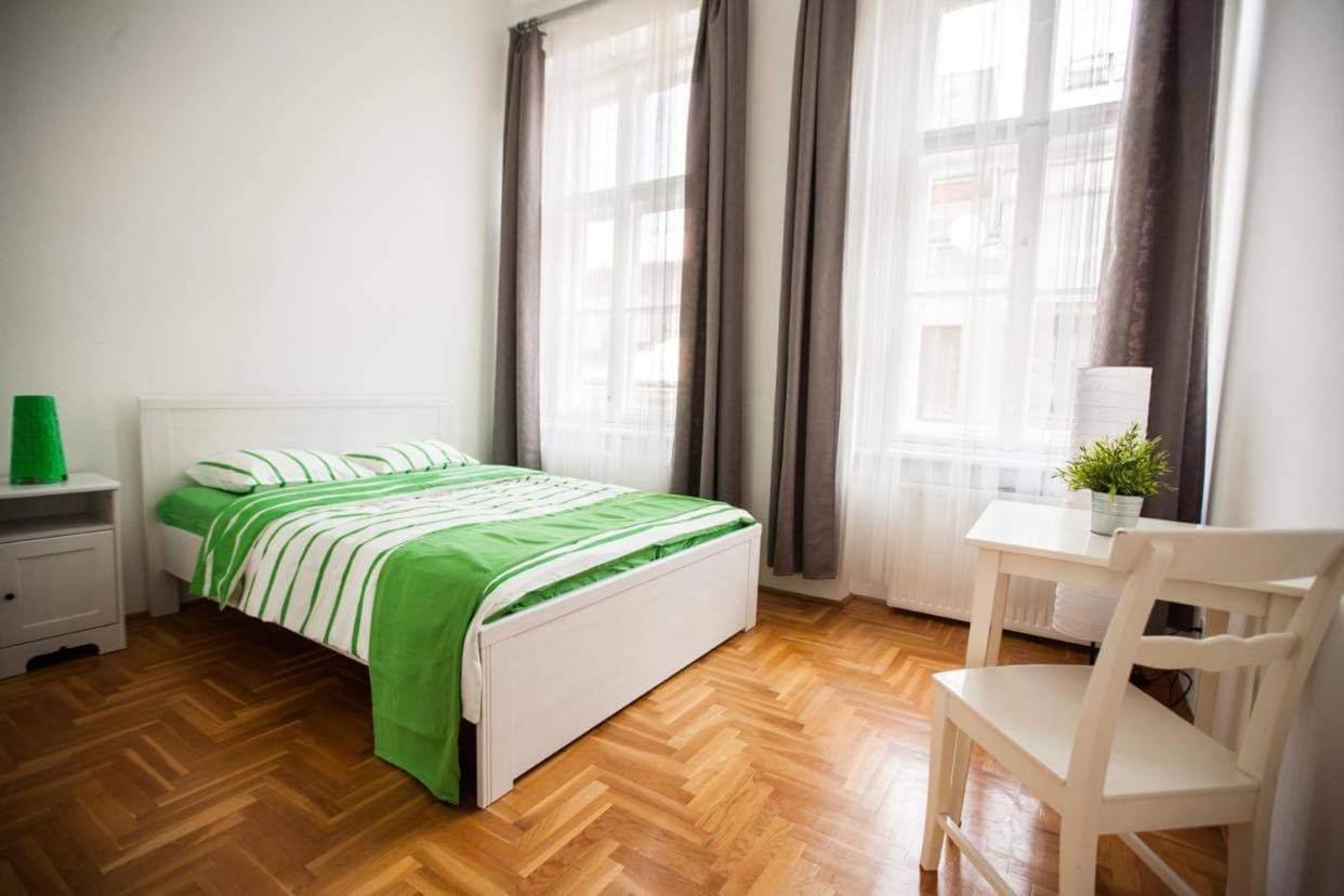 City Center Budapest Eksteriør billede